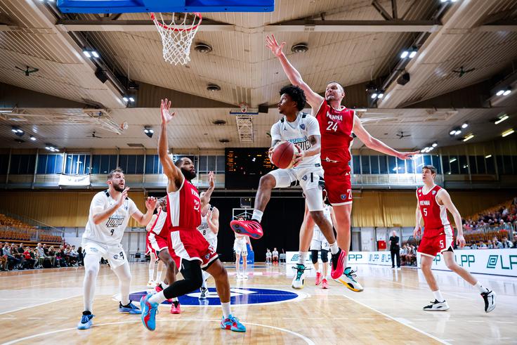 ABA: Ilirija - Wienna | Foto: Aleš Fevžer