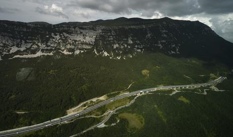 Dars zapira vipavsko hitro cesto proti Novi Gorici