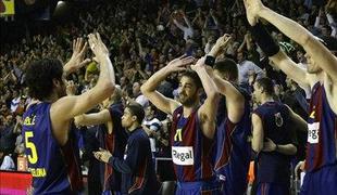 Visoka zmaga Barce, Real prekinil niz porazov  