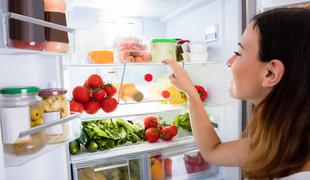 Zlaganje hrane v hladilniku vpliva na njeno svežino