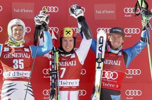 Hirscher z veliko prednostjo, Jazbec odstopil