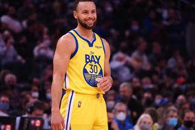 Curry naravnal roko, Lakers brez Jamesa nemočni #video