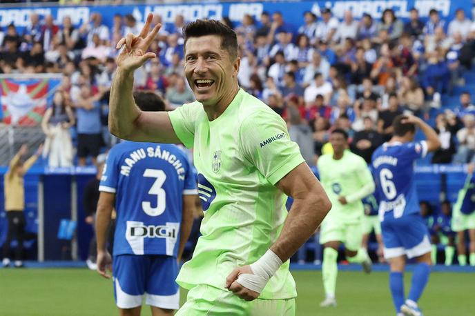 Robert Lewandowski Barcelona | Robert Lewandowski je zablestel s hat-trickom. | Foto Reuters