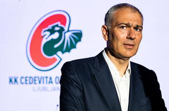 "Izdaja nacionalnega interesa? Smešno!"