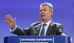 De Gucht o dajatvah za kitajske solarne plošče: To ni protekcionizem