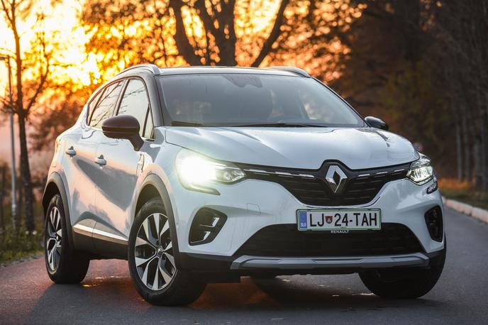Renault captur PHEV | Testni priključno hibridni renault captur je z nekaj popusta stal dobrih 29 tisoč evrov.  | Foto Gašper Pirman