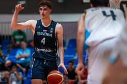 V živo: Slovenci v boj za polfinale svetovnega prvenstva #prenos