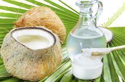Dobri razlogi, da namesto zobne paste uporabite kokosovo olje