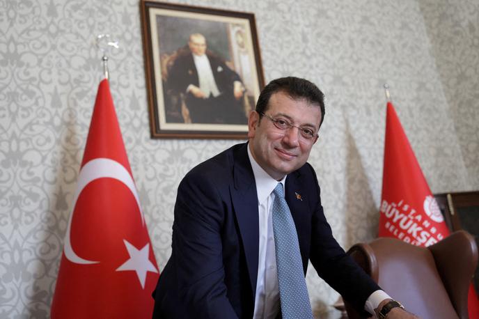 Ekrem Imamoglu | Proti Ekremu Imamogluju, priljubljenemu opozicijskemu politiku, že poteka več preiskav in sodnih procesov. | Foto Reuters