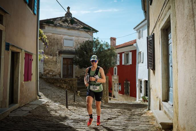 Moj tempo, moj prostor: Deja Jakopič o vztrajnosti, teku in uri Huawei Watch GT Runner 2