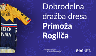 Dobrodelna dražba majice Primoža Rogliča je uspela - hvala vsem, ki ste sodelovali