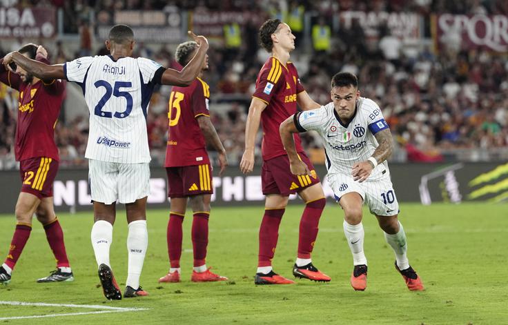 Lautaro Martinez je Interju v Rimu priigral dragoceno točko (2:2). | Foto: Reuters