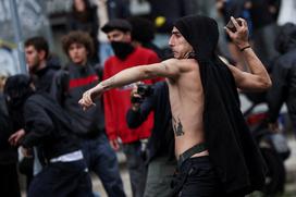 Milano, protesti