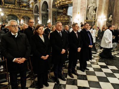 Zore: Resno bi nas moralo skrbeti. Podali smo se globoko v demografsko zimo.