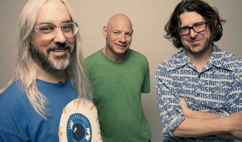 J. Mascis: Cobain me je vabil v Nirvano
