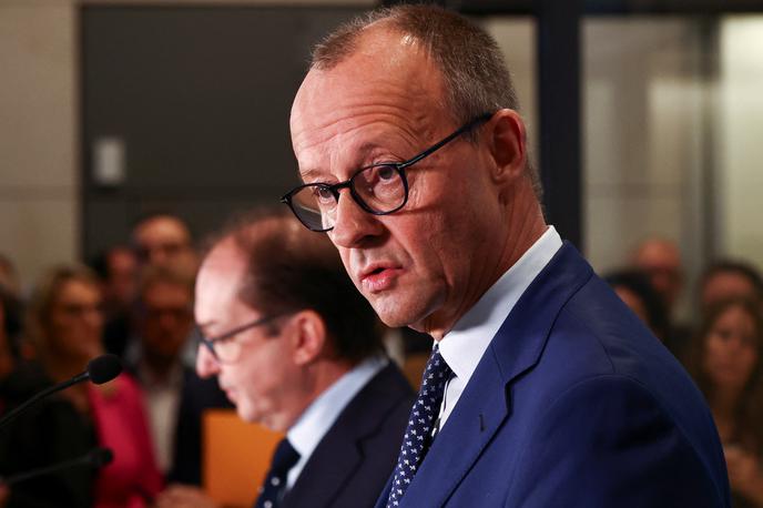 Friedrich Merz, CDU, Nemčija | Unija CDU/CSU in SPD sta konec tedna sklenili uvodne pogovore, na katerih sta dosegli kompromise glede ključnih spornih točk, med njimi s področja financ in migracij. Ob tem so predstavili 11-stranski usklajevalni dokument, ki bo služil kot podlaga za koalicijska pogajanja. | Foto Reuters