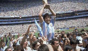 Diego Armando Maradona bo dobil spominski park