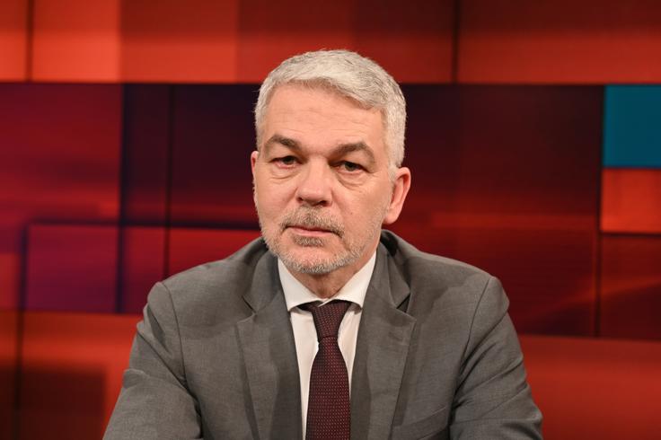 Nemški politolog in vojaški strokovnjak Carlo Masala je velik podpornik Ukrajine. V svoji najnovejši knjigi preigrava scenarij, po katerem bi Rusija leta 2028 napadla Estonijo in tako izzvala Nato. | Foto: Guliverimage