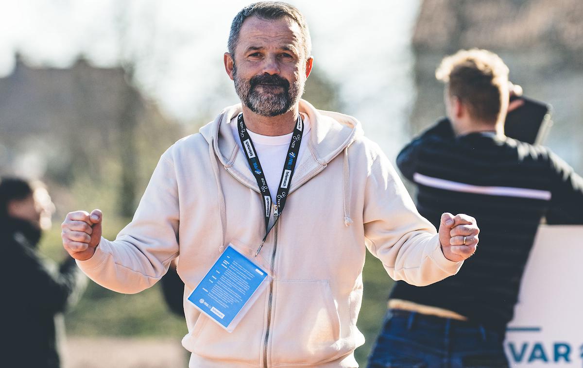 Dušan Kosić | Trener zadnjeuvrščenega kluba 1. SNL Dušan Kosić se je razveselil nove okrepitve v sežanskem klubu. | Foto Grega Valančič/Sportida