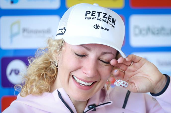 Ilka Štuhec | Ilka Štuhec je strnila misli ob koncu kariere. | Foto Ana Kovač