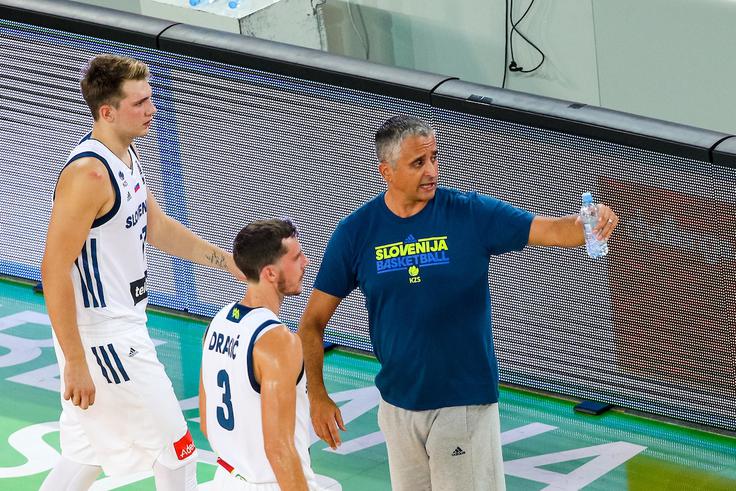 Goran Dragić in Luka Dončić sta prva strelca naše izbrane vrste. | Foto: Vid Ponikvar