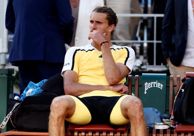 Aleksander Zverev je spet doživel veliko razočaranje. | Foto: Reuters