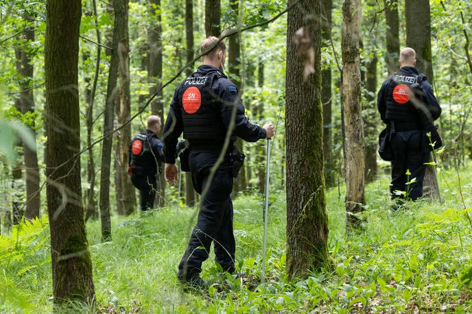 Nemška policija išče Valeriio | Nemški policisti so v torek našli truplo deklice Valeriie. | Foto Guliverimage