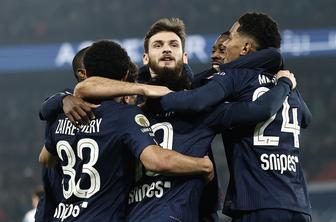 Nepošteni privilegiji za PSG? Lens zapravil priložnost za skok na vrh.