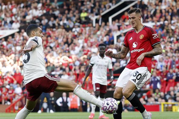 Debi Šeška z napako, Arsenal odnesel tri točke, Leeds brez Bijola slavil