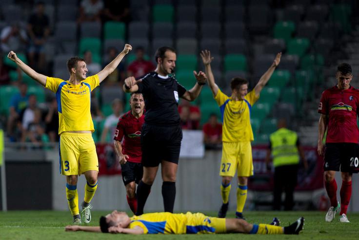 Domžalčani so leta 2019 presenetili Freiburg. | Foto: Žiga Zupan/Sportida