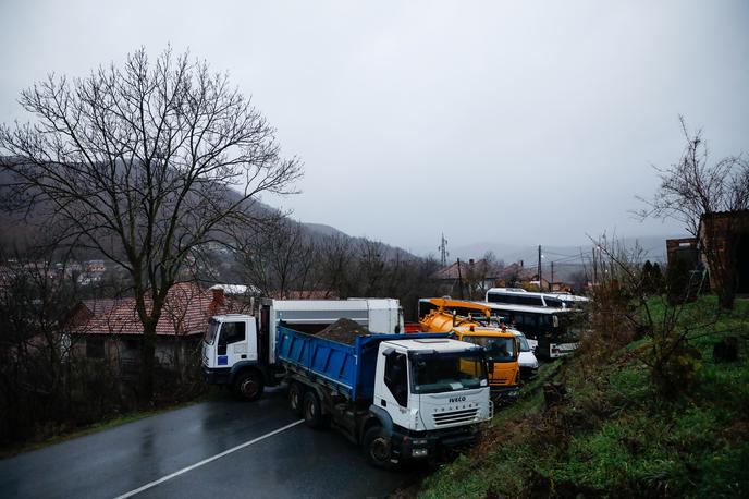 Kosovo | Kosovski Srbi so barikade začeli odstranjevati v četrtek. | Foto Reuters
