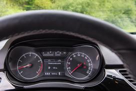 Opel corsa LPG - fotogalerija testnega vozila