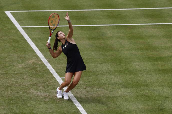 Emma Navarro | Peta nosilka Emma Navarro je v dveh nizih izločil nekdanjo št. 1 na svetu Naomi Osako. | Foto Reuters