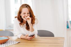 Če se znate nasmejati samemu sebi, je to lahko velika prednost