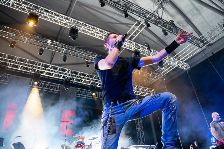 Frontman Borut Marolt lani v Križankah na koncertu ob 40-letnici delovanja skupine | Foto: STA