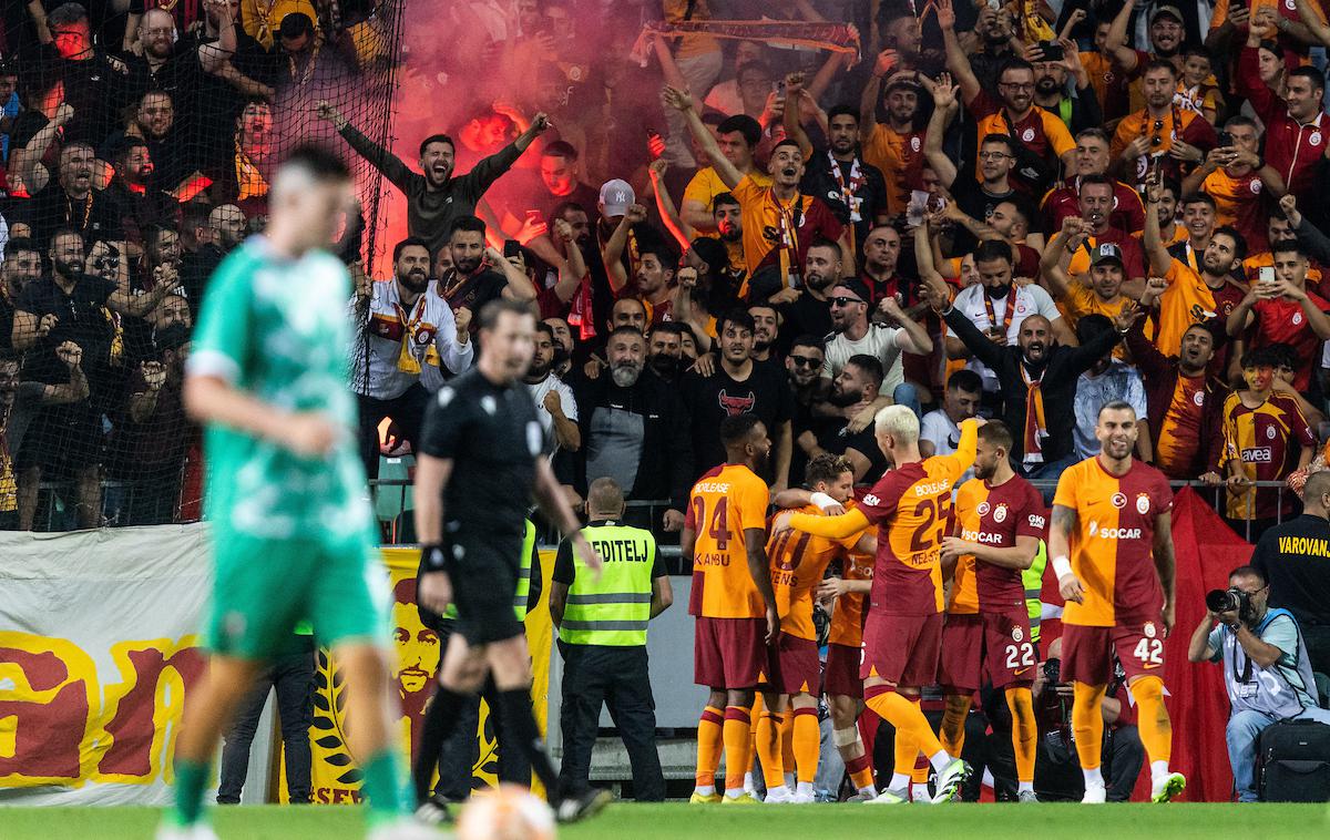 Olimpija Galatasaray | Galatasaray je ob Fenerbahčeju zavrnil nastop v domačem superpokalu. | Foto Vid Ponikvar
