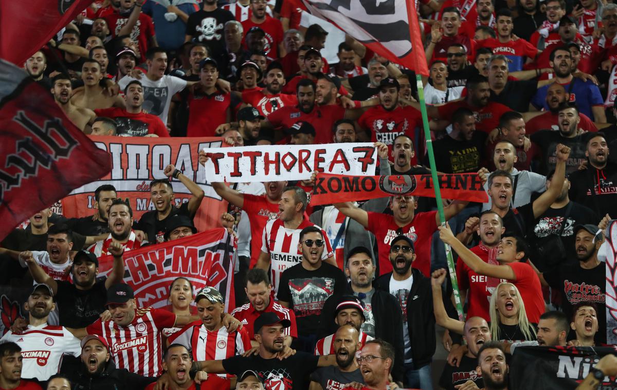 Olympiakos Navijači | Huligani Olympiakosa so konec oktobra obračunali z navijači Bayerna na tekmi mladincev! | Foto Reuters