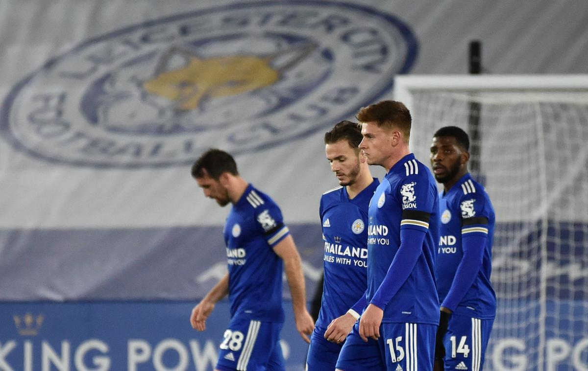 Leicester City | Razočaranje nogometašev Leicester Cityja po porazu s Fulhamom. | Foto Reuters