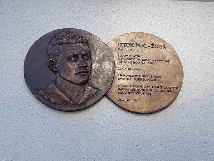 iztok puc spominska plošča iztok puc spominska plošča | Foto: Silvio Ivandija