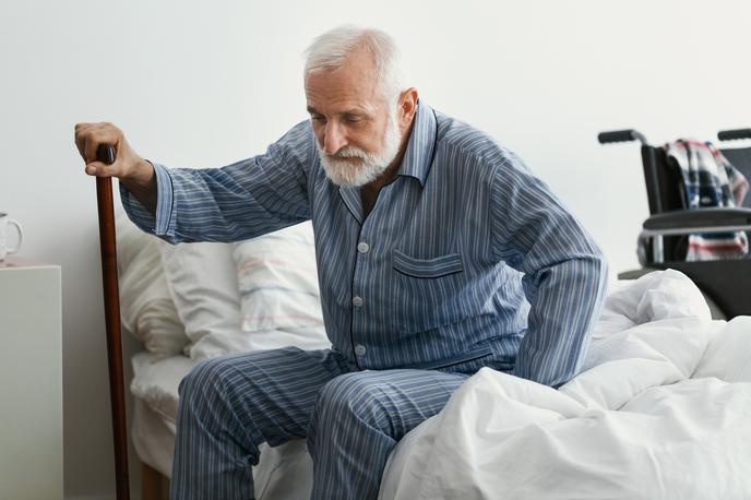 Starostnik padec | Izguba moči in odpornosti sta najhujši spremljevalki staranja - toda švicarski znanstveniki so odkrili metodo, s katero bi te neželene spremembe lahko upočasnili. | Foto Getty Images