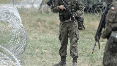 Poljska bo na meji z Belorusijo vzpostavila varovalni pas