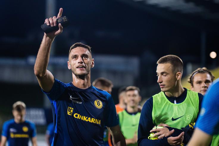 Gregor Bajde je zatresel mrežo Mure že v 15. sekundi uvodnega srečanja spomladanskega dela. | Foto: Grega Valančič/Sportida