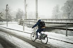 Sneženje se umirja, največ snega je zapadlo na Voglu #foto #video