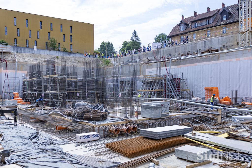 Klinika za infekcijske bolezni in vročinska stanja UKC Ljubljana