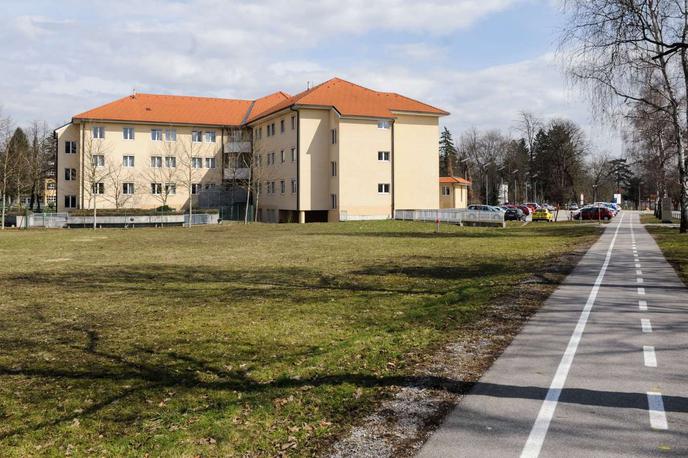 Psihiatrična klinika Ljublajna | Številni so potrdili, da so bili žrtve nasilja ali da so bili nasilju priča.  | Foto STA