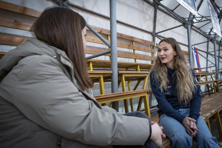 Pri dveh letih so ugotovili, da je naglušna. | Foto: Ana Kovač
