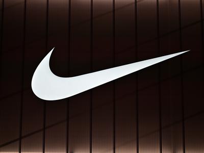 Slabe novice za Nike: na obzorju temni oblaki?
