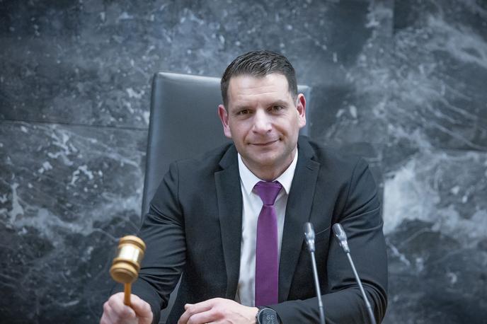 Zoran Stevanović | Stevanović je ob vložitvi ustavne pritožbe ocenil, da za tak korak ni pravne podlage. Po njegovem mnenju je namreč jasno, da ob jasno izraženi volji na glasovnici veljavnosti ni mogoče oporekati. | Foto Ana Kovač