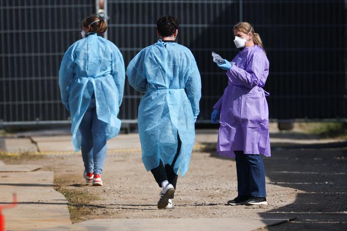 Hantavirus, prihod križarke na Nizozemsko | Ladja za križarjenje Hondius se je v ponedeljek zasidrala v Rotterdamu. | Foto Reuters