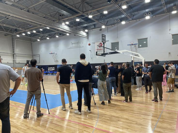 Gneča ob treningu izbrane vrste. | Foto: Sportal